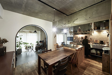 家族の「好き」がつまった個性豊かな一体空間