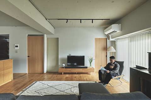 受け継いだ住空間をわたしたちの個性とスタイルにアレンジ